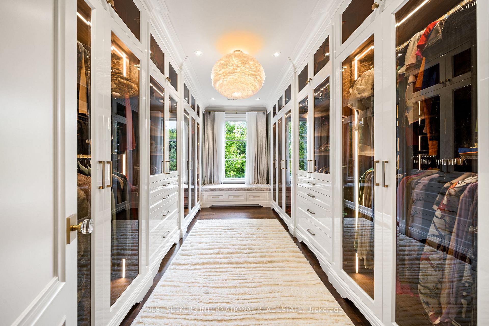 100 Ardwold Gate