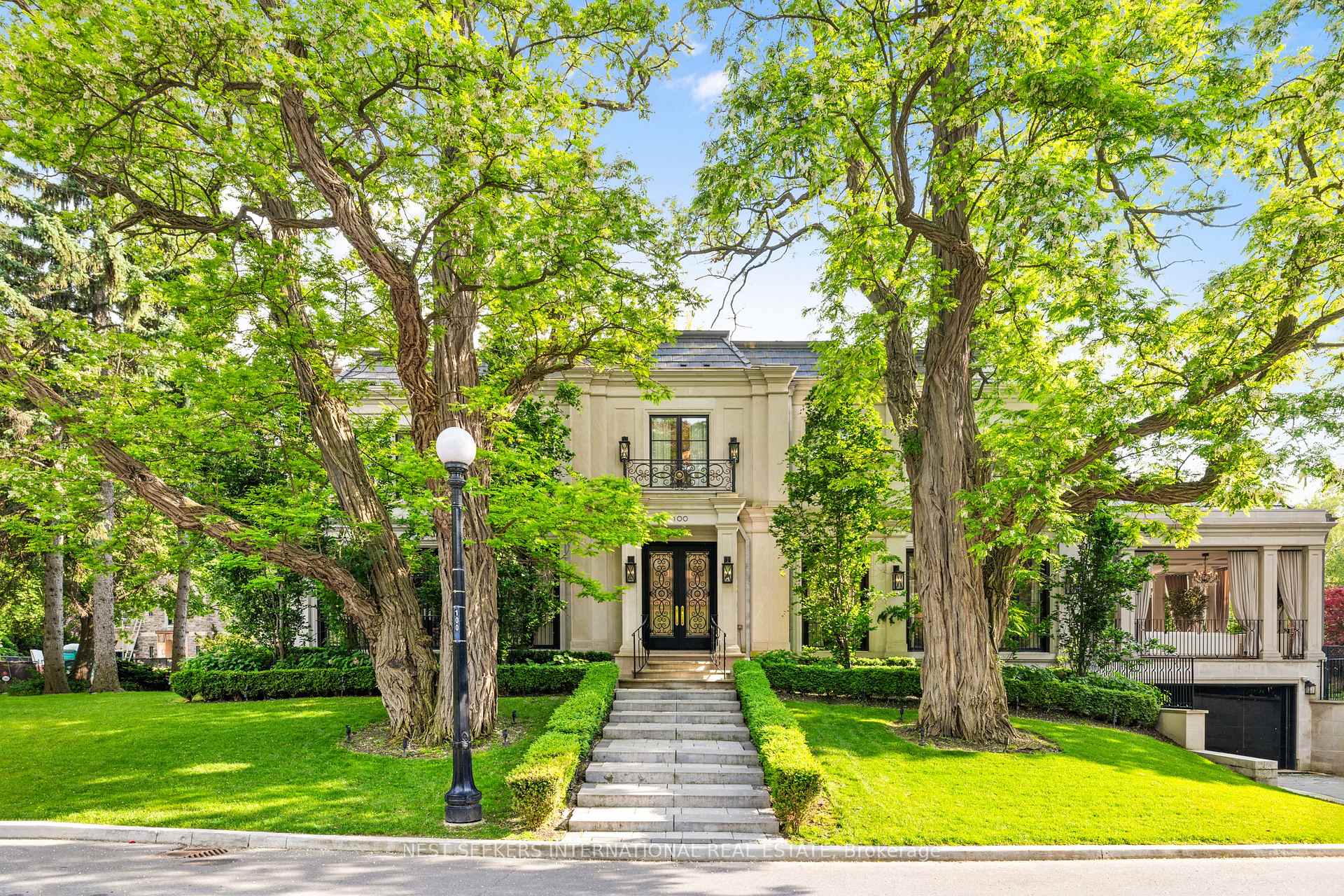 100 Ardwold Gate
