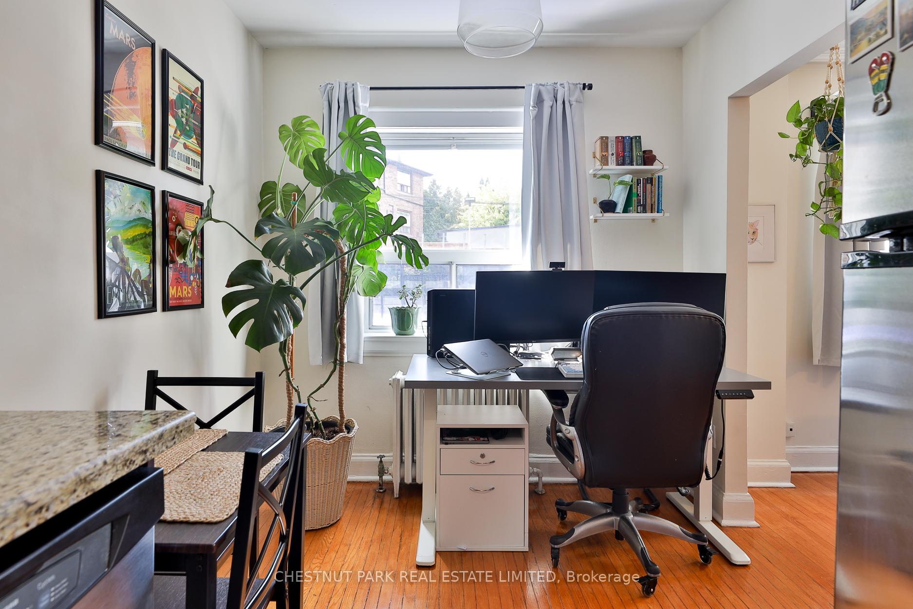 1648 Bathurst Street 5