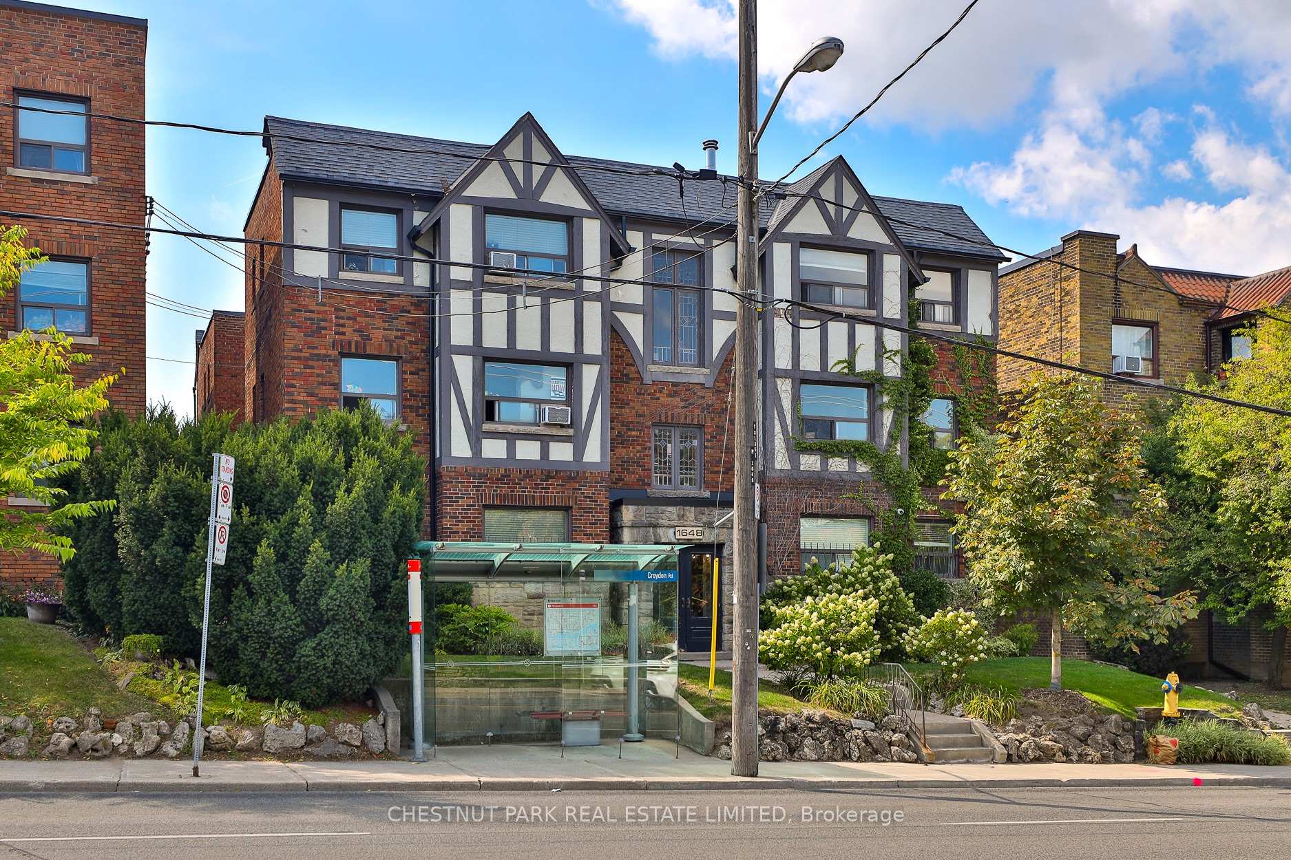 1648 Bathurst Street 5