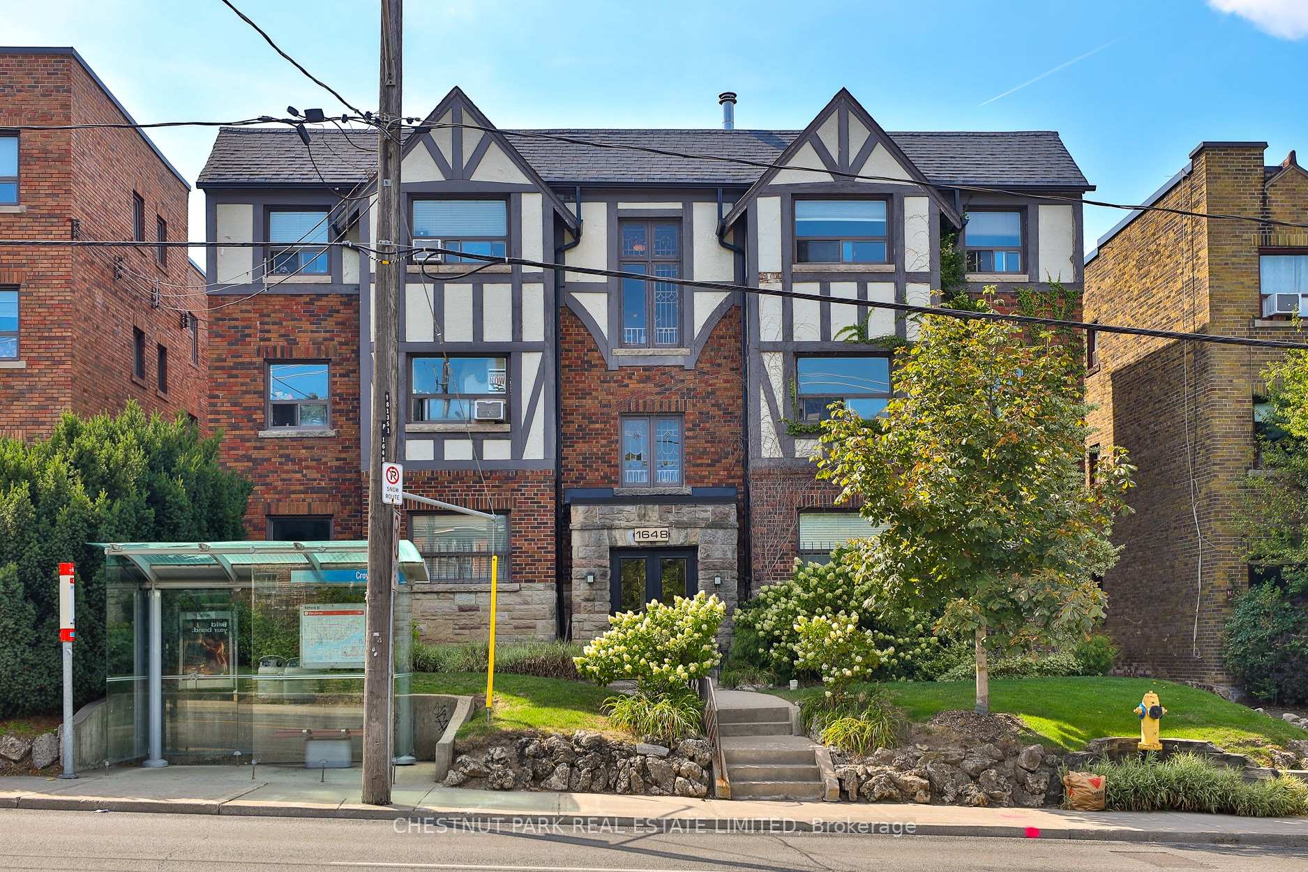 1648 Bathurst Street 5