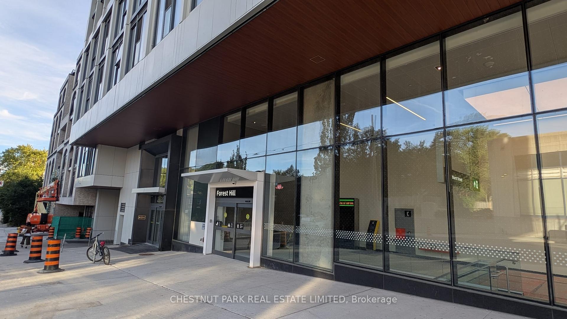 1648 Bathurst Street 5