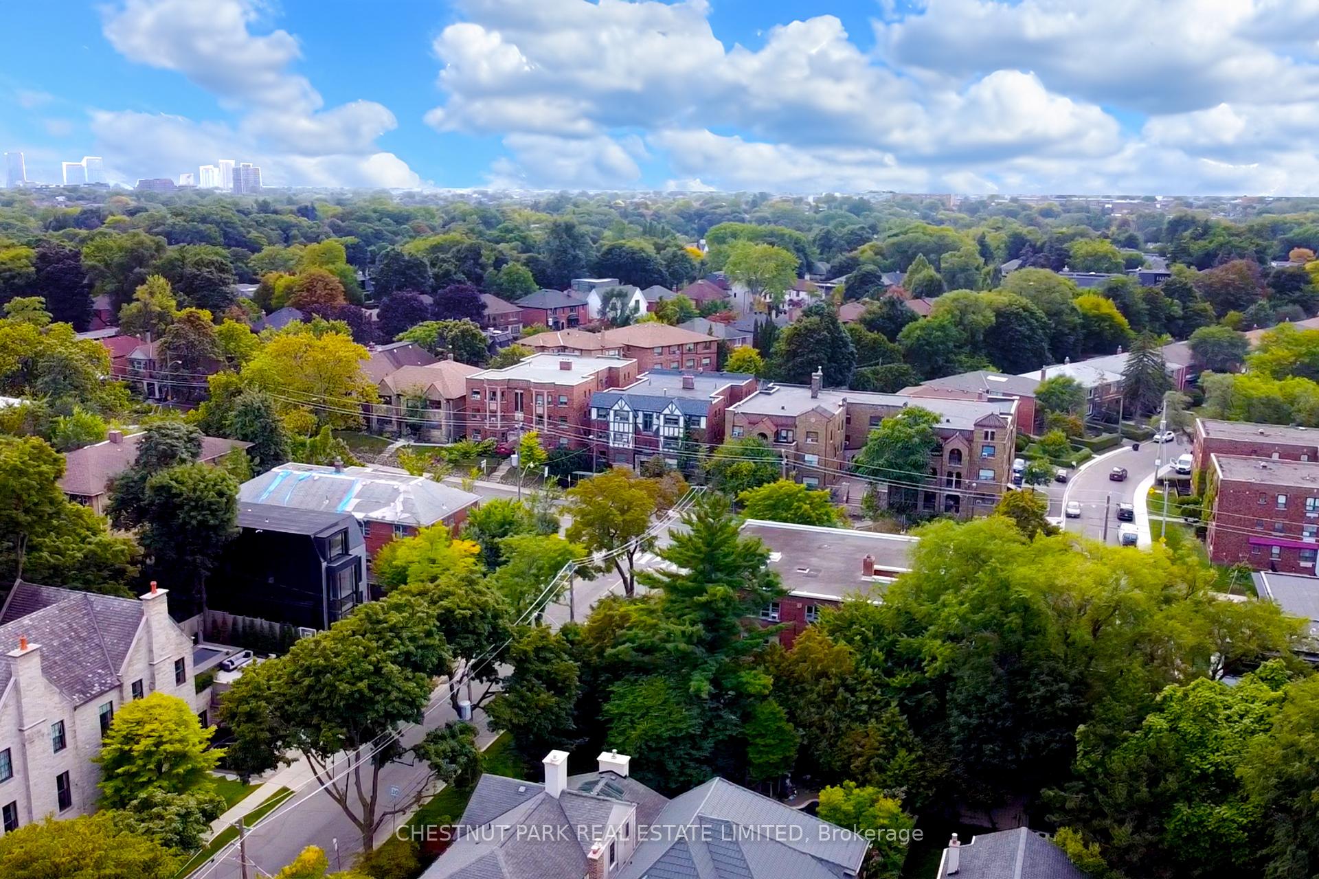 1648 Bathurst Street 5