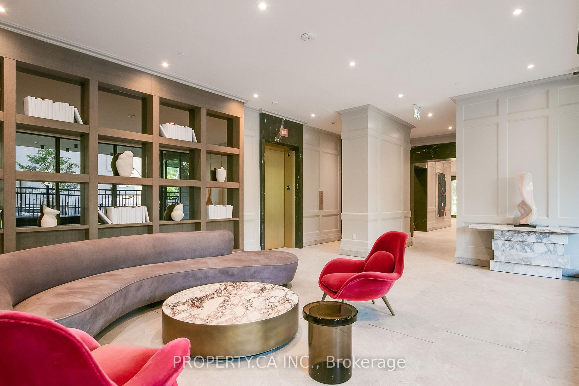 10 Prince Arthur Avenue 403