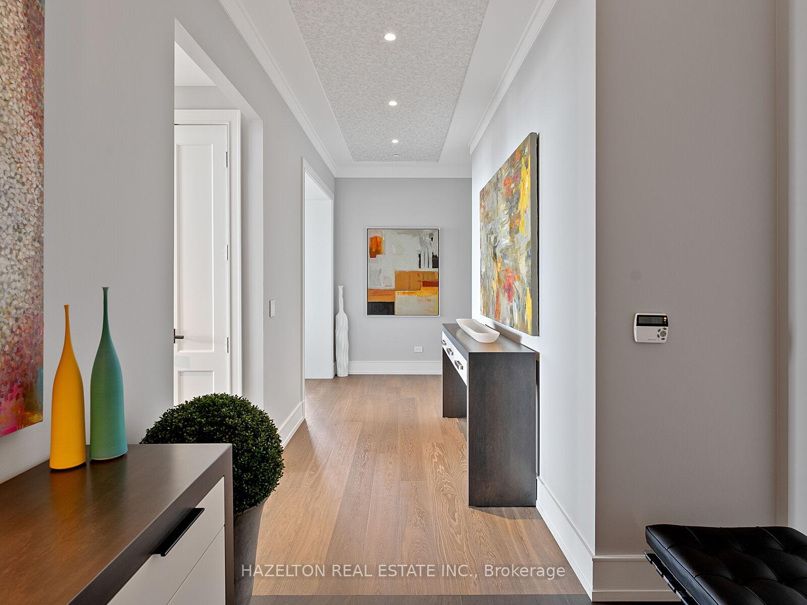 183 Wellington Street W 4006