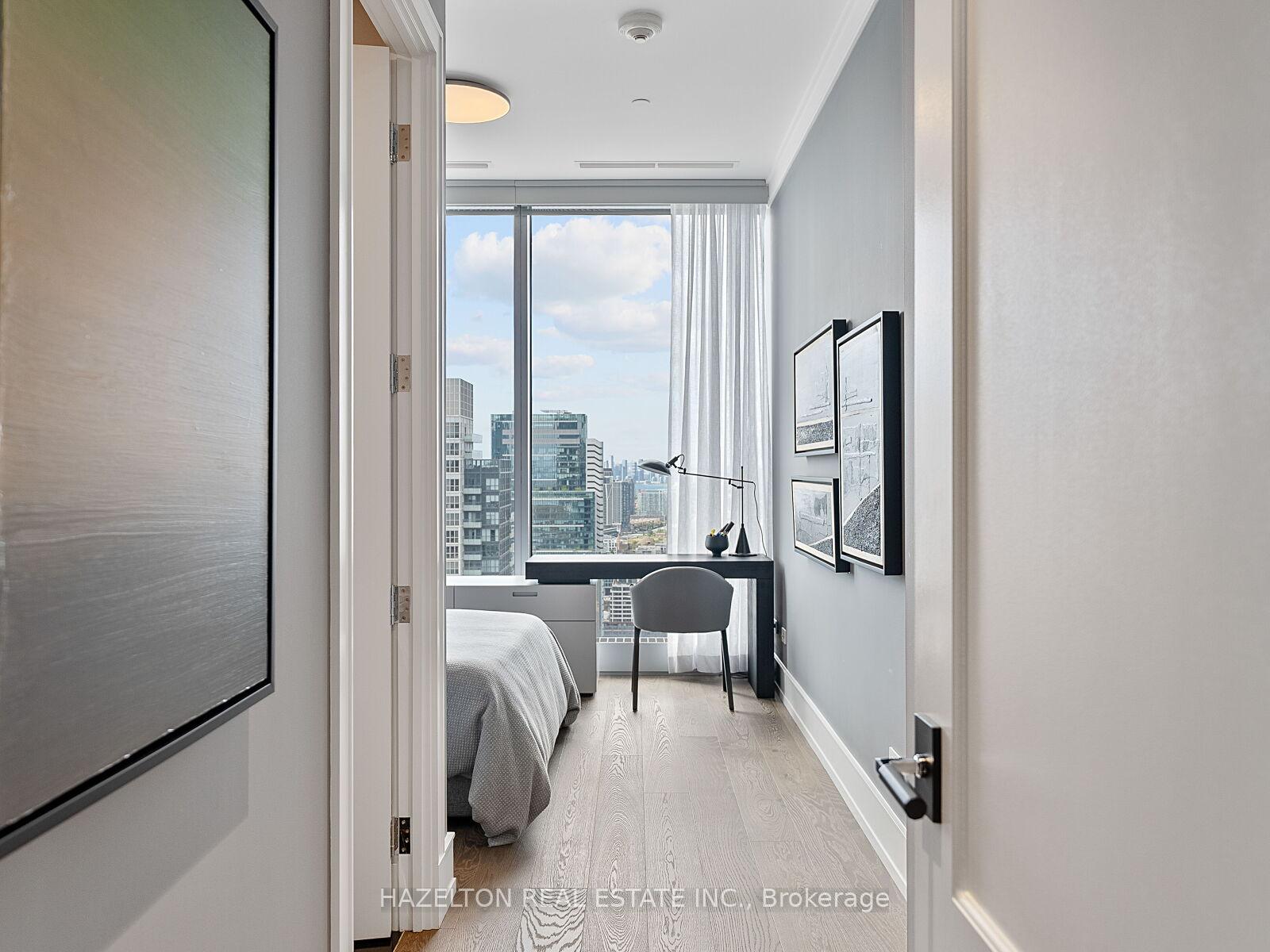 183 Wellington Street W 4006