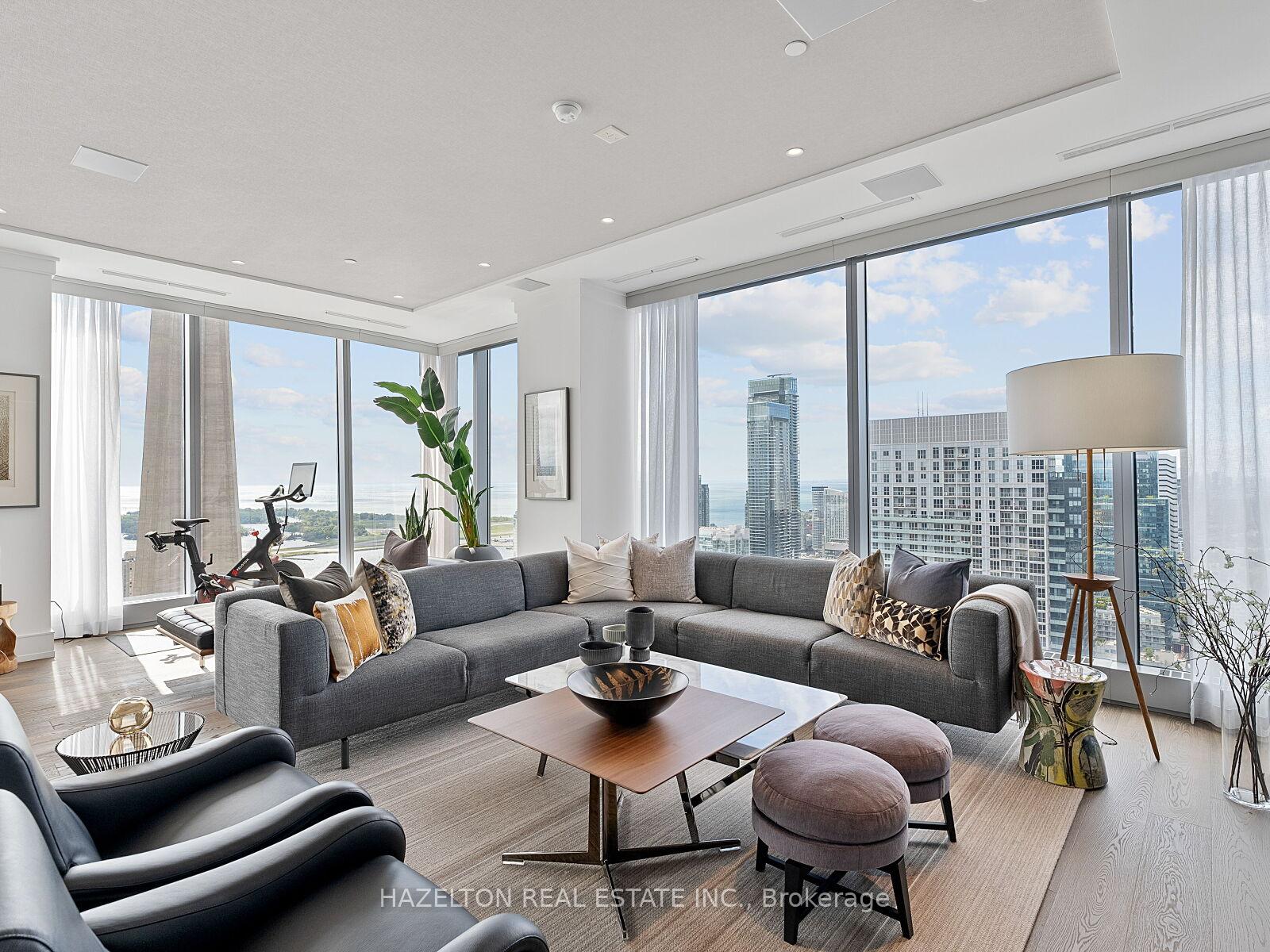 183 Wellington Street W 4006