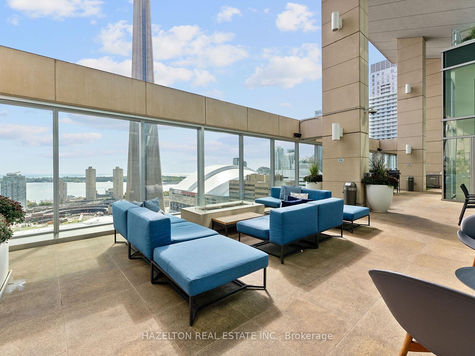 183 Wellington Street W 4006