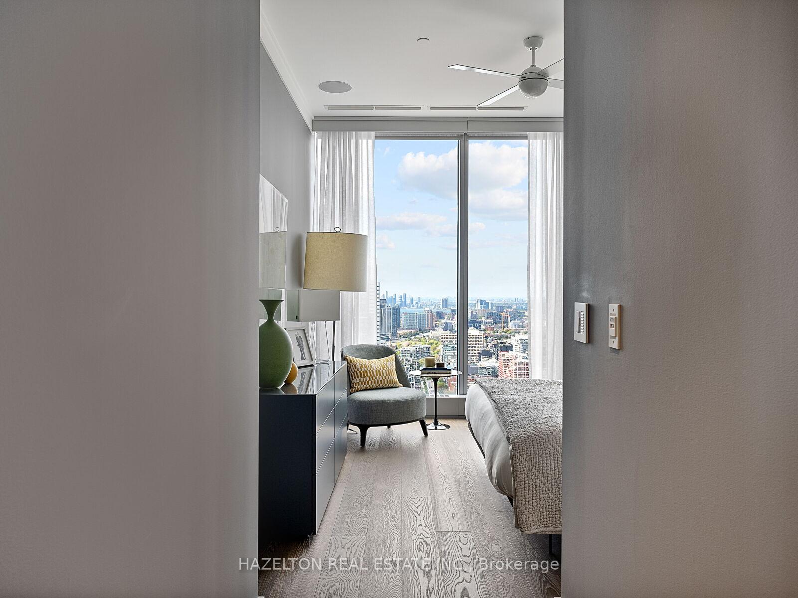 183 Wellington Street W 4006