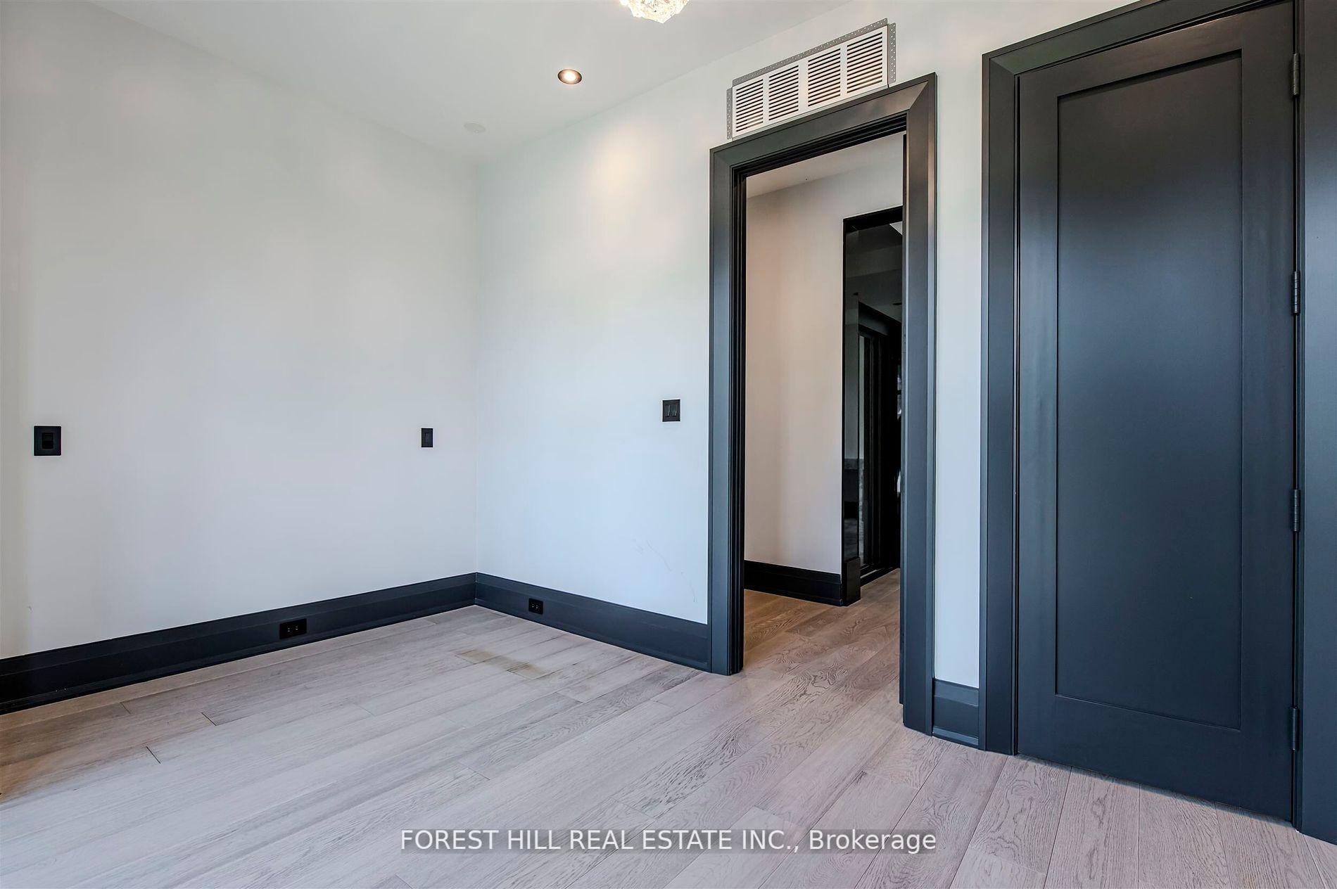 505 Russell Hill Road