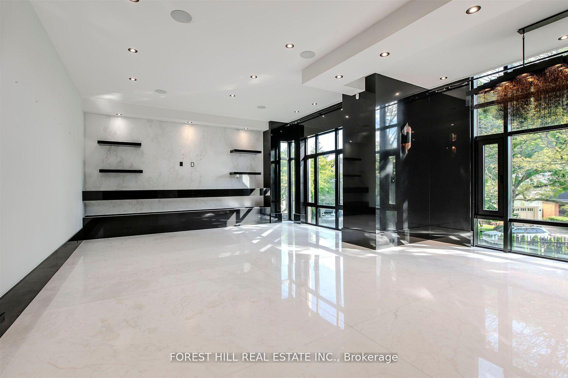 505 Russell Hill Road