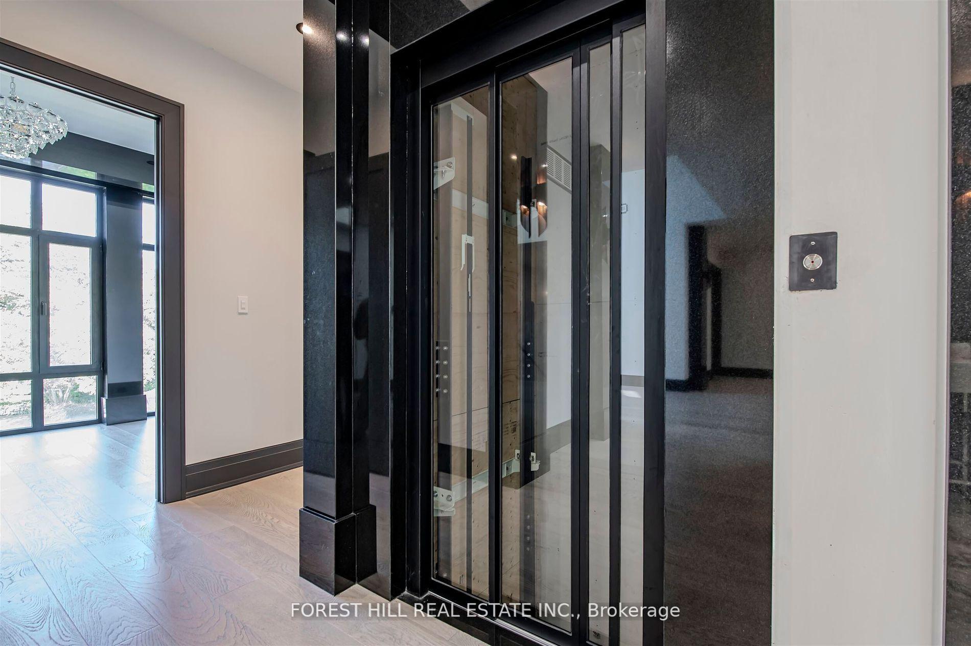 505 Russell Hill Road