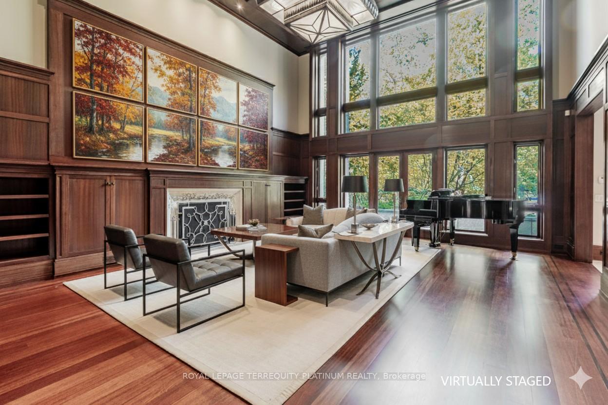 177 Roxborough Drive