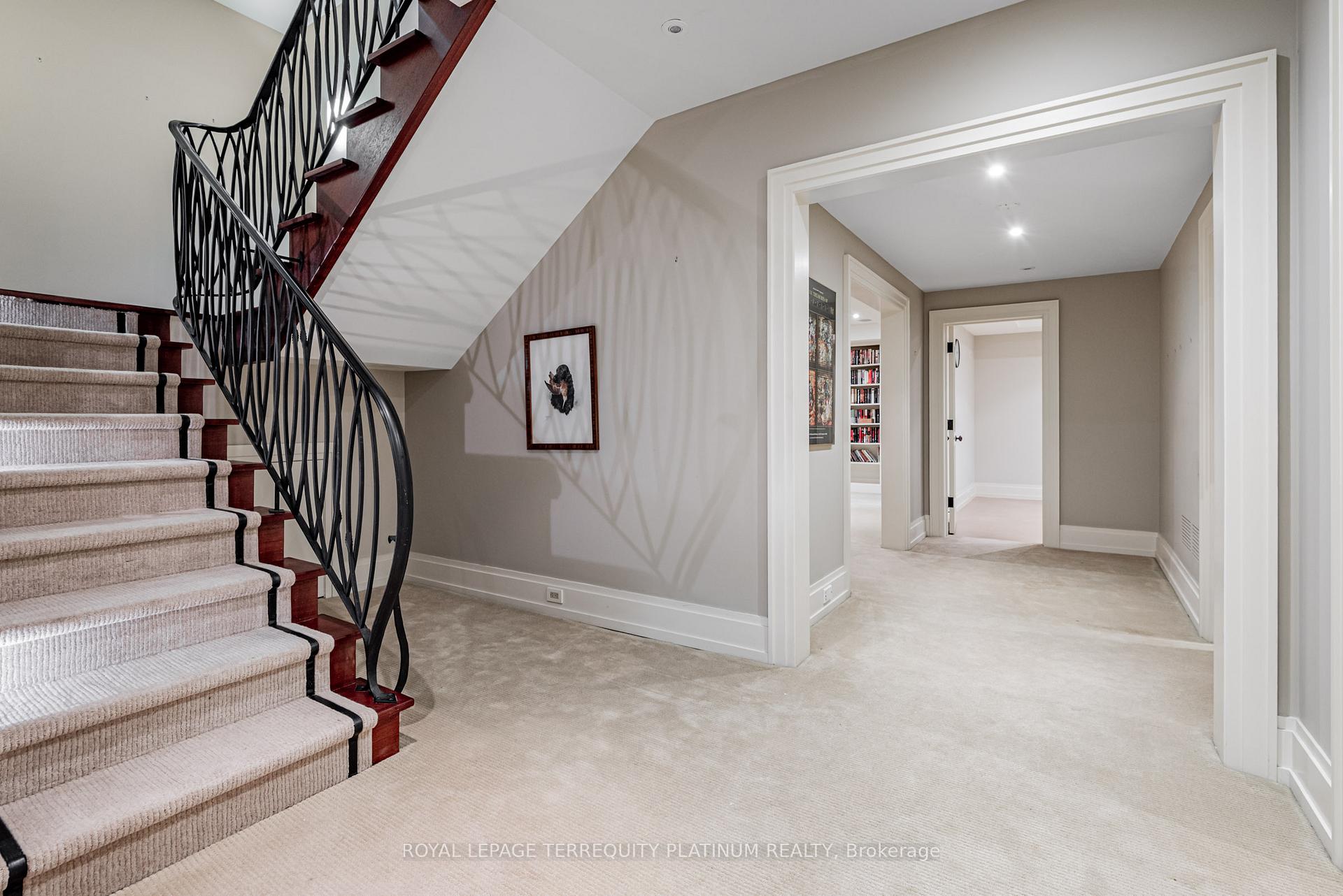 177 Roxborough Drive