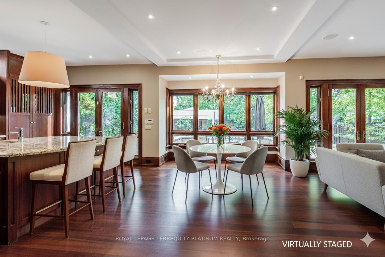 177 Roxborough Drive