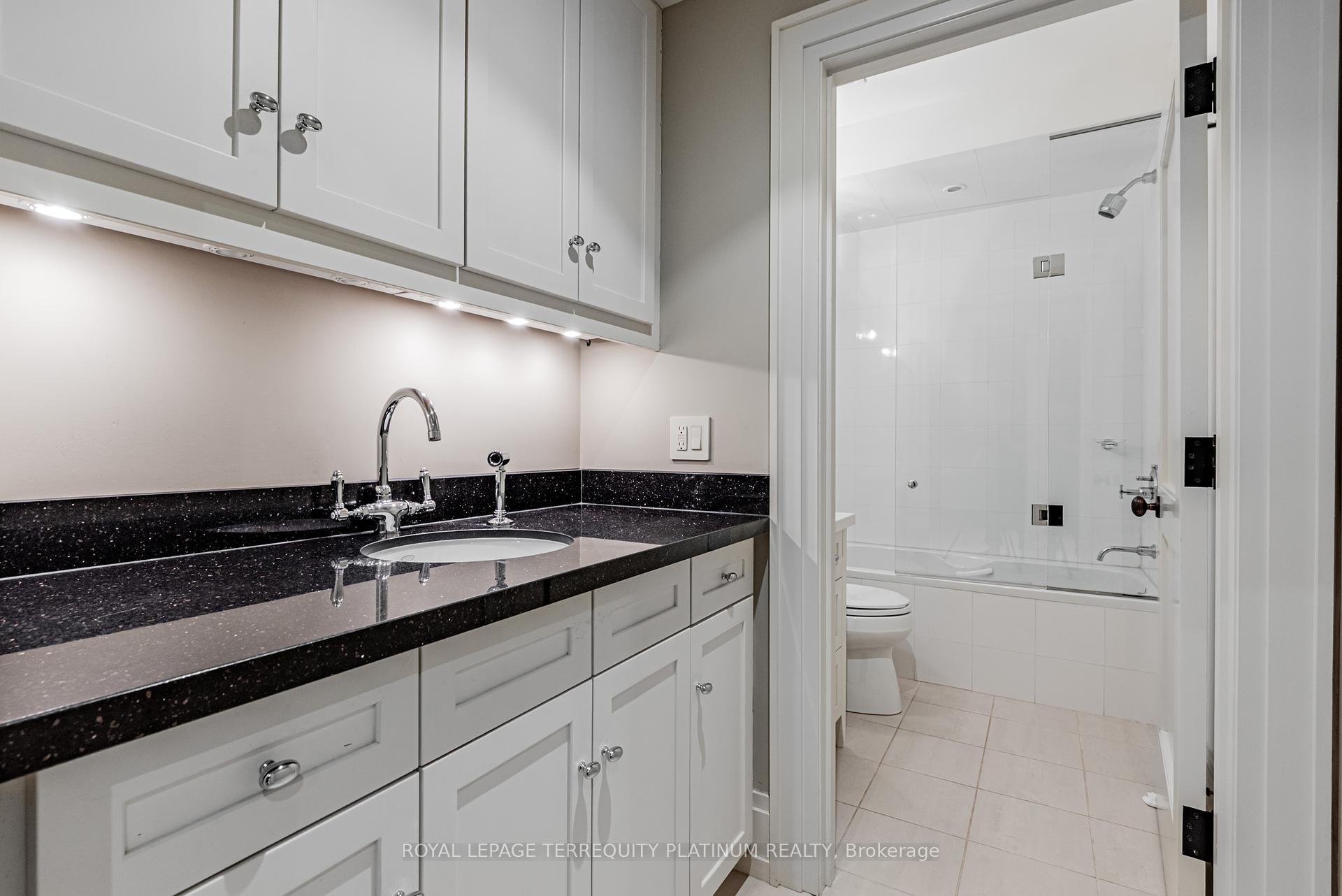 177 Roxborough Drive