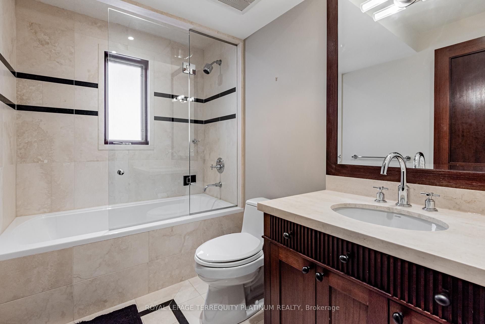 177 Roxborough Drive