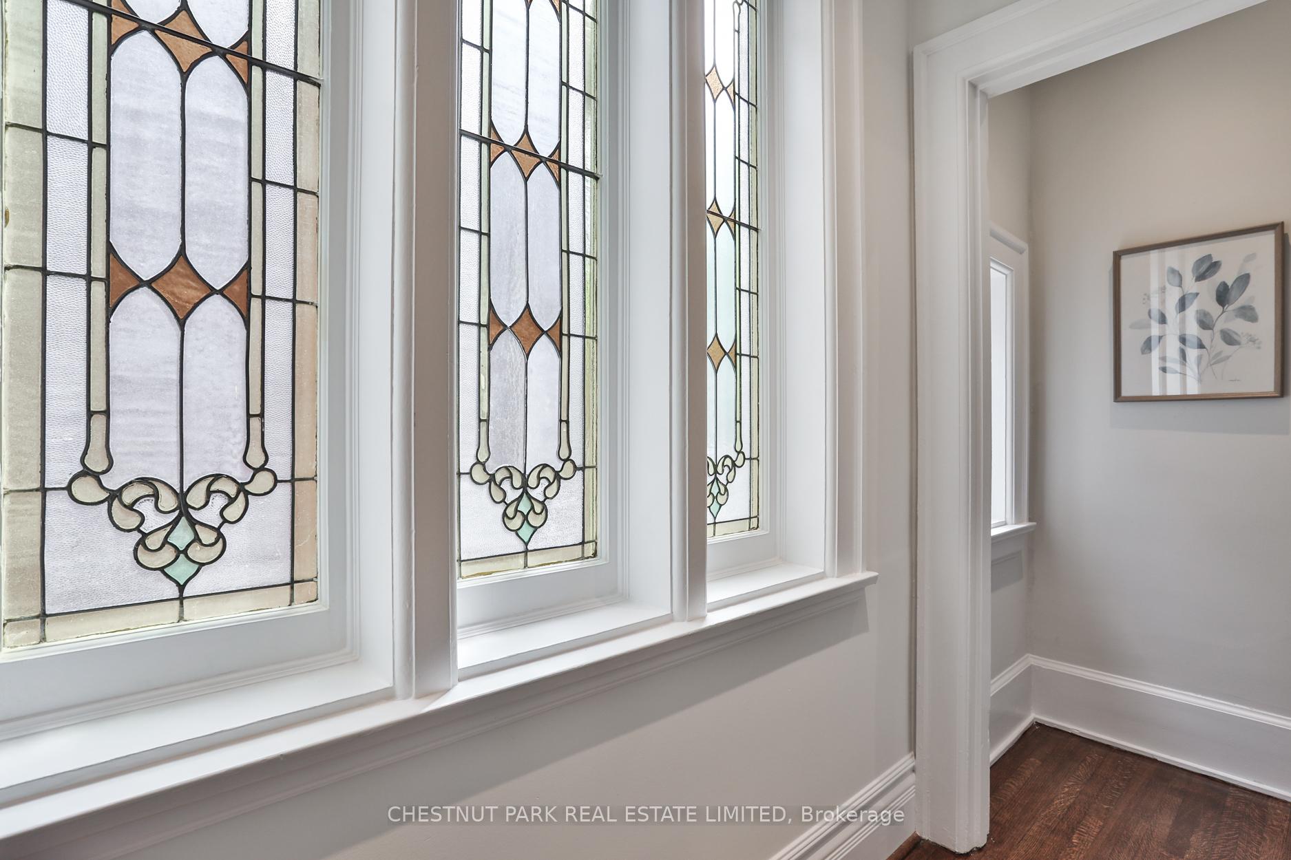 121 Roxborough Drive