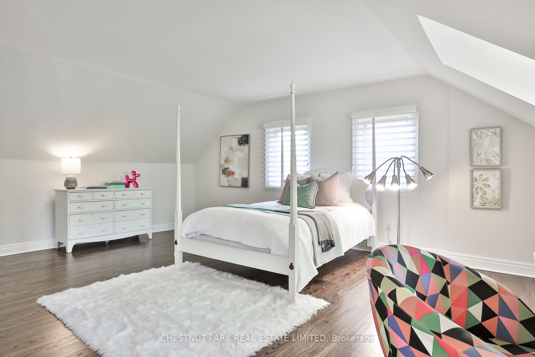 121 Roxborough Drive