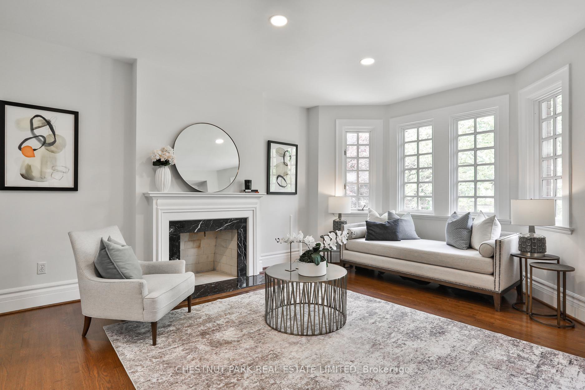 121 Roxborough Drive