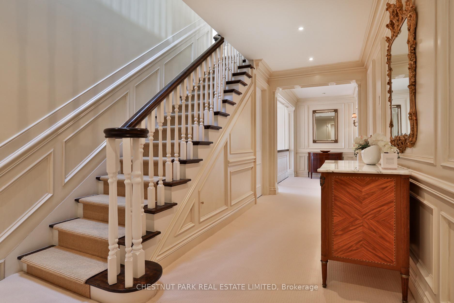 170 Roxborough Drive