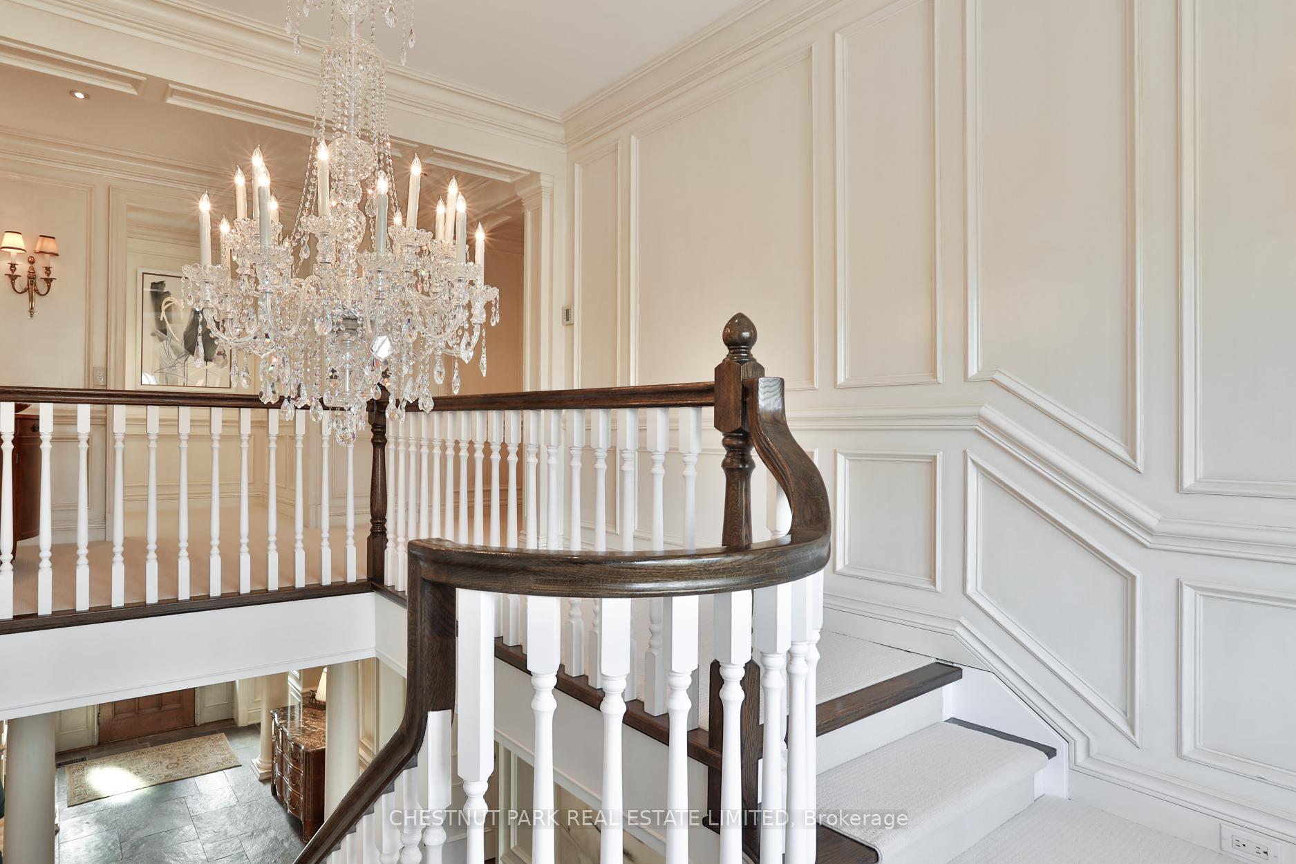 170 Roxborough Drive