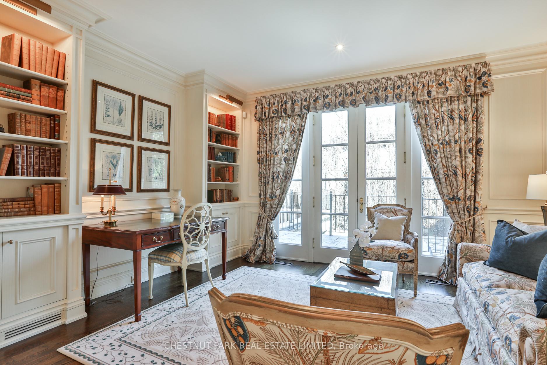 170 Roxborough Drive