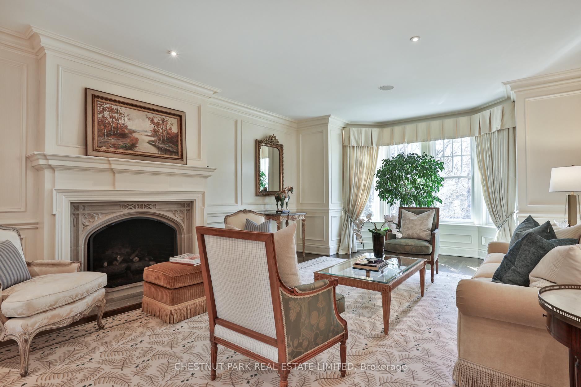 170 Roxborough Drive