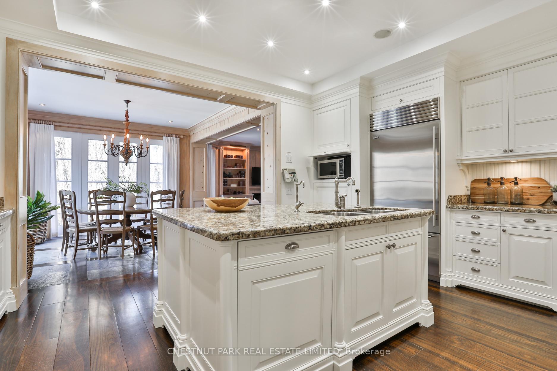 170 Roxborough Drive