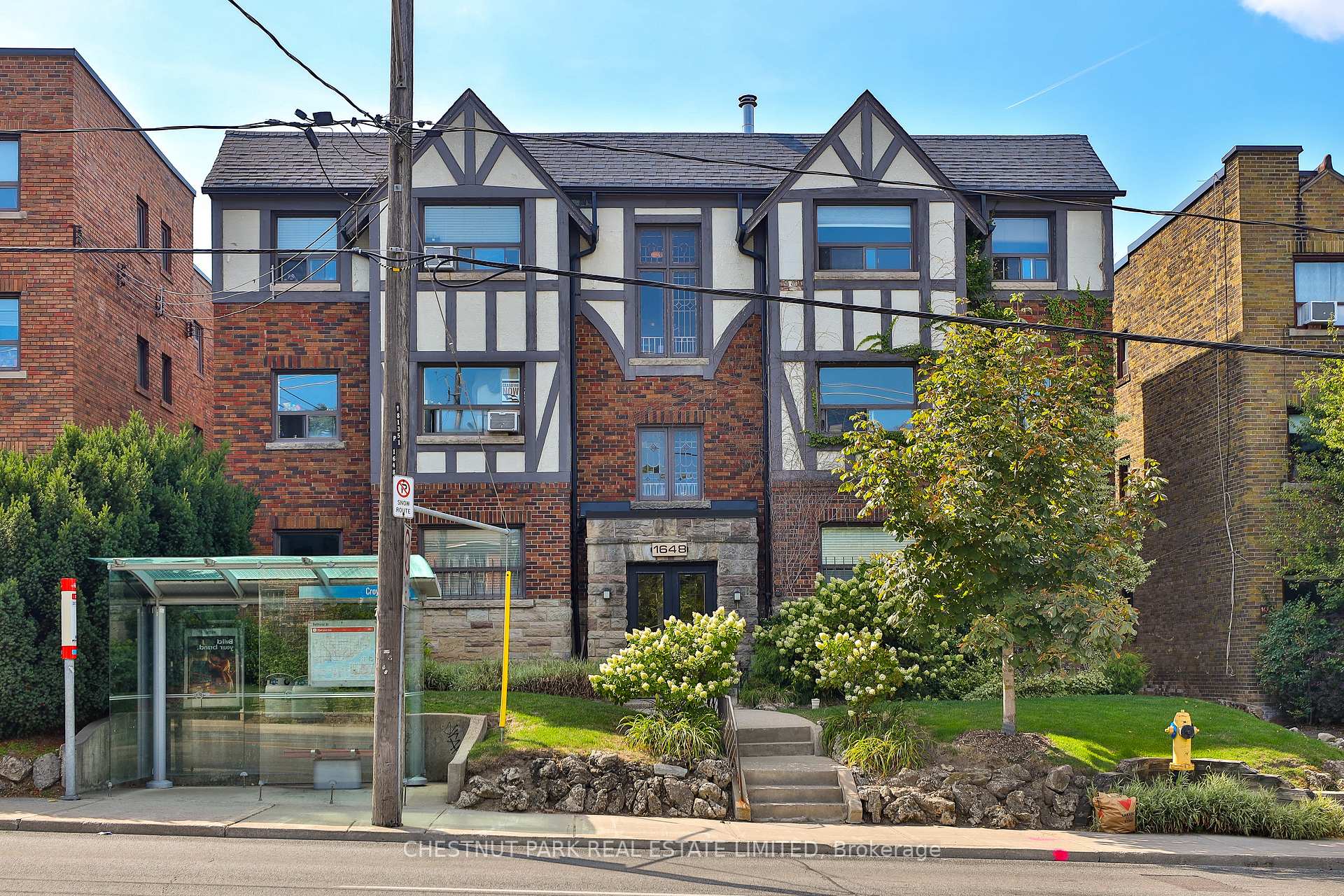 1648 Bathurst Street 5