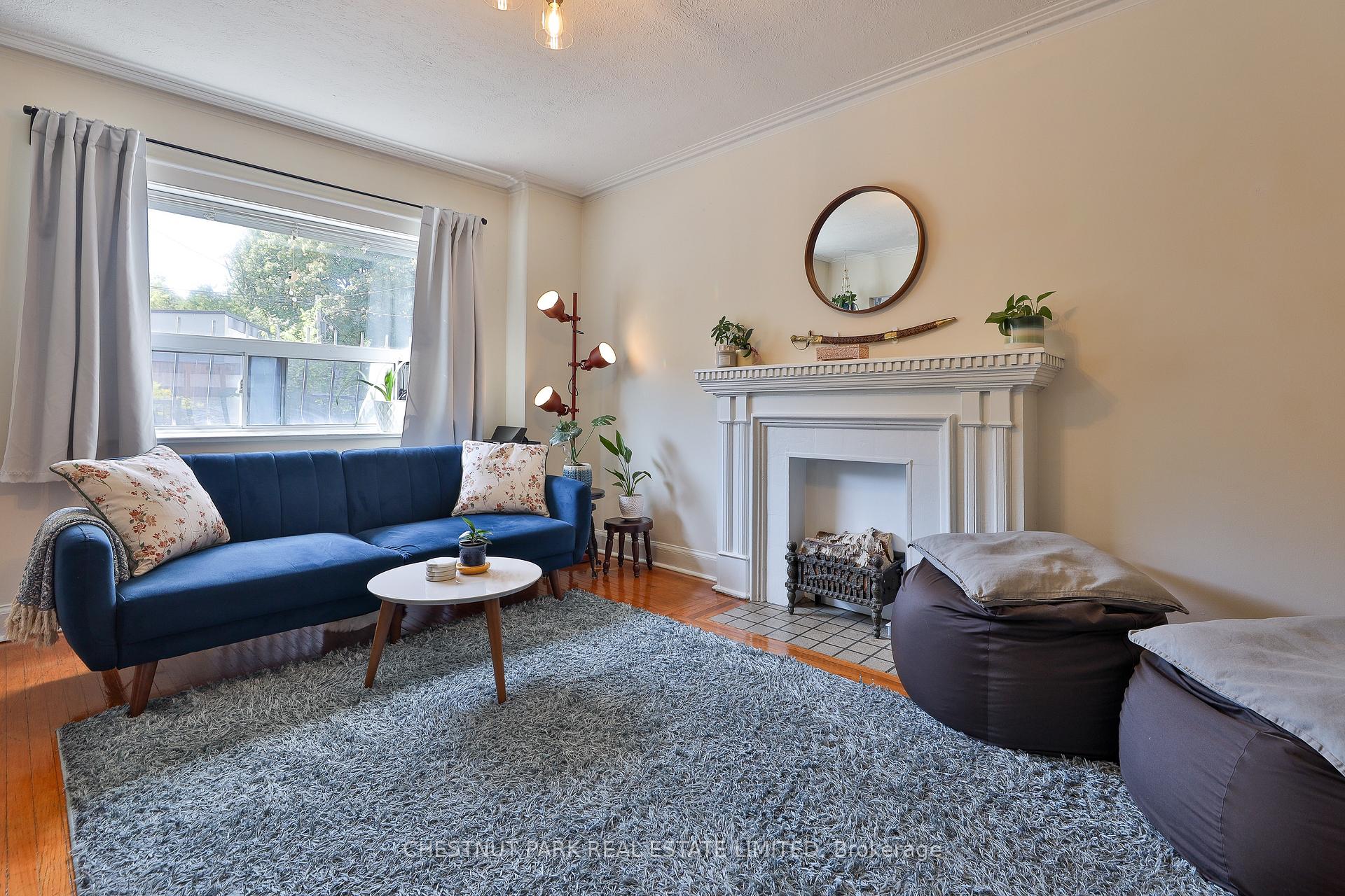 1648 Bathurst Street 5