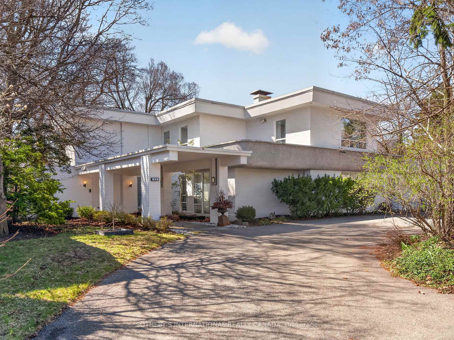 39 Burton Road, Toronto