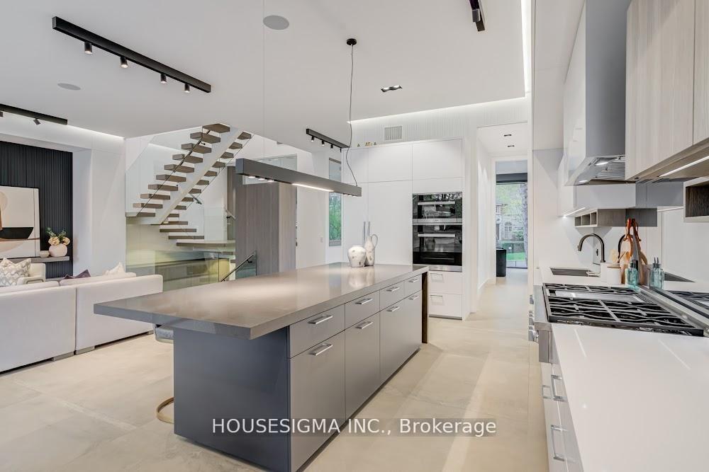 307 Richview Avenue, Toronto