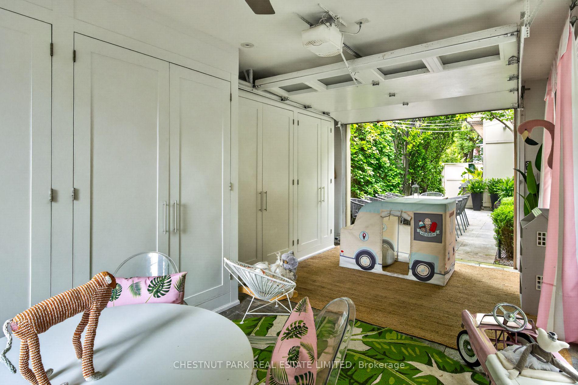 83 Binscarth Road, Toronto