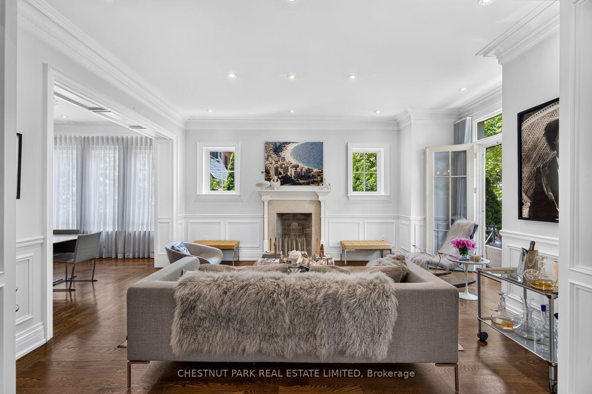 83 Binscarth Road, Toronto