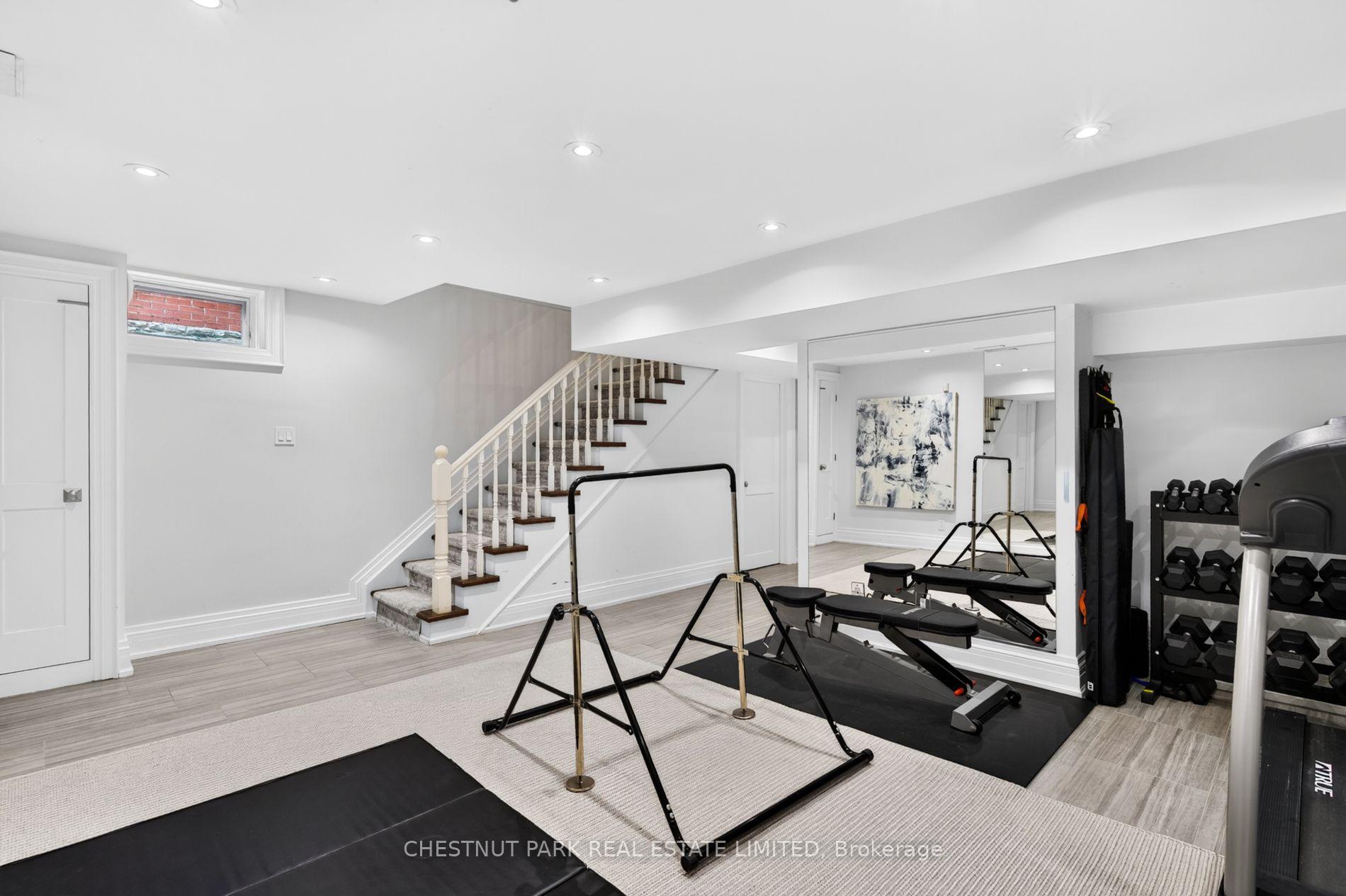 83 Binscarth Road, Toronto
