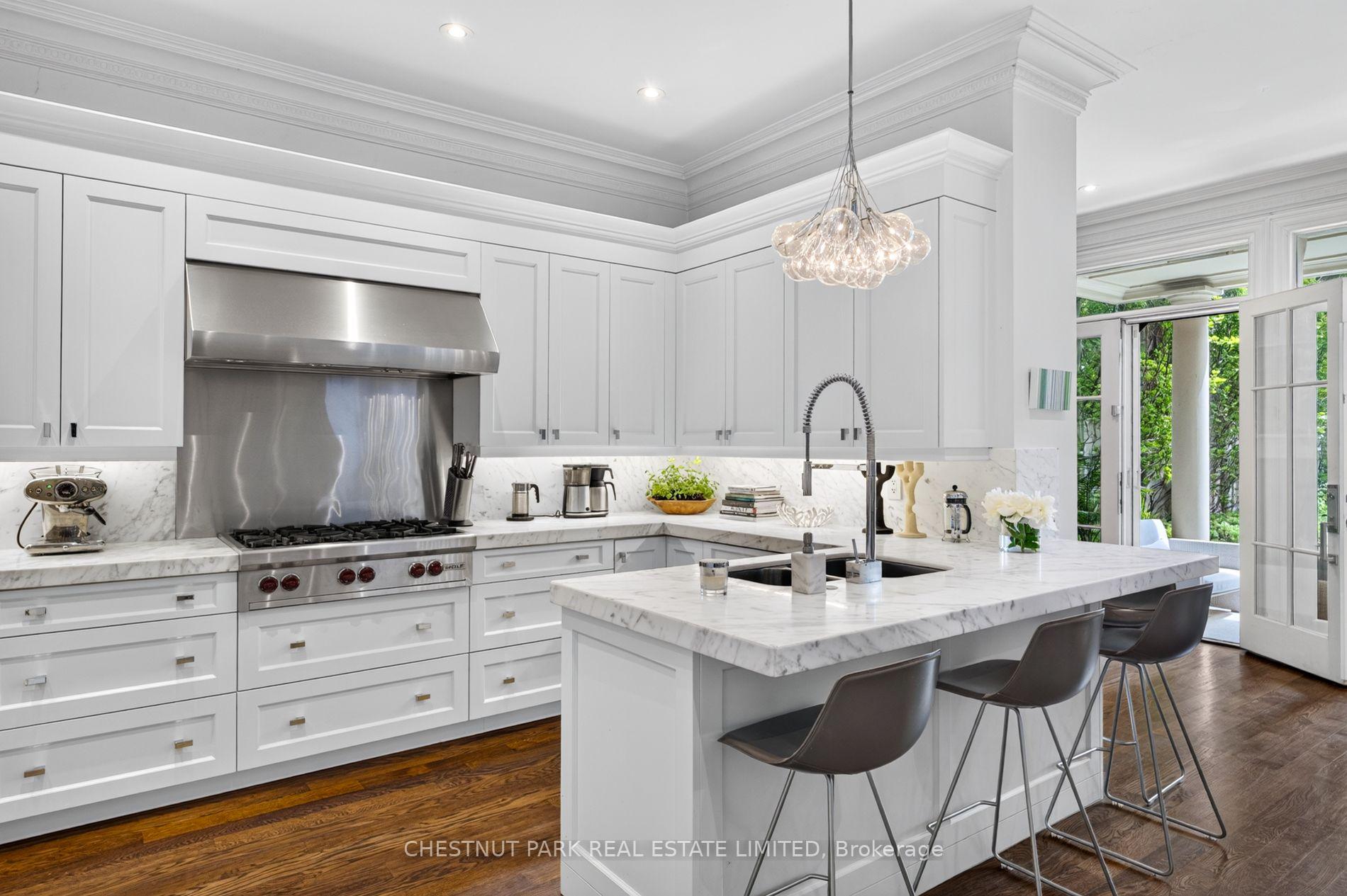83 Binscarth Road, Toronto