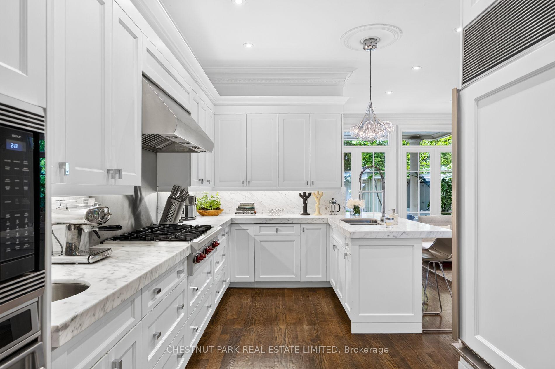 83 Binscarth Road, Toronto