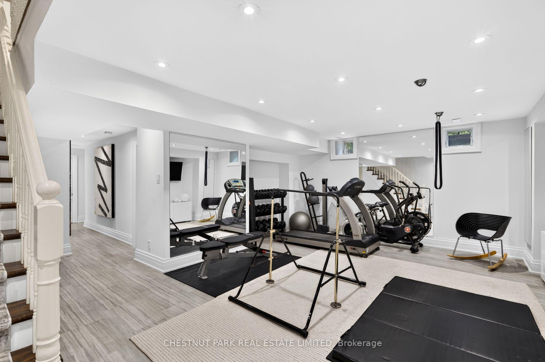 83 Binscarth Road, Toronto