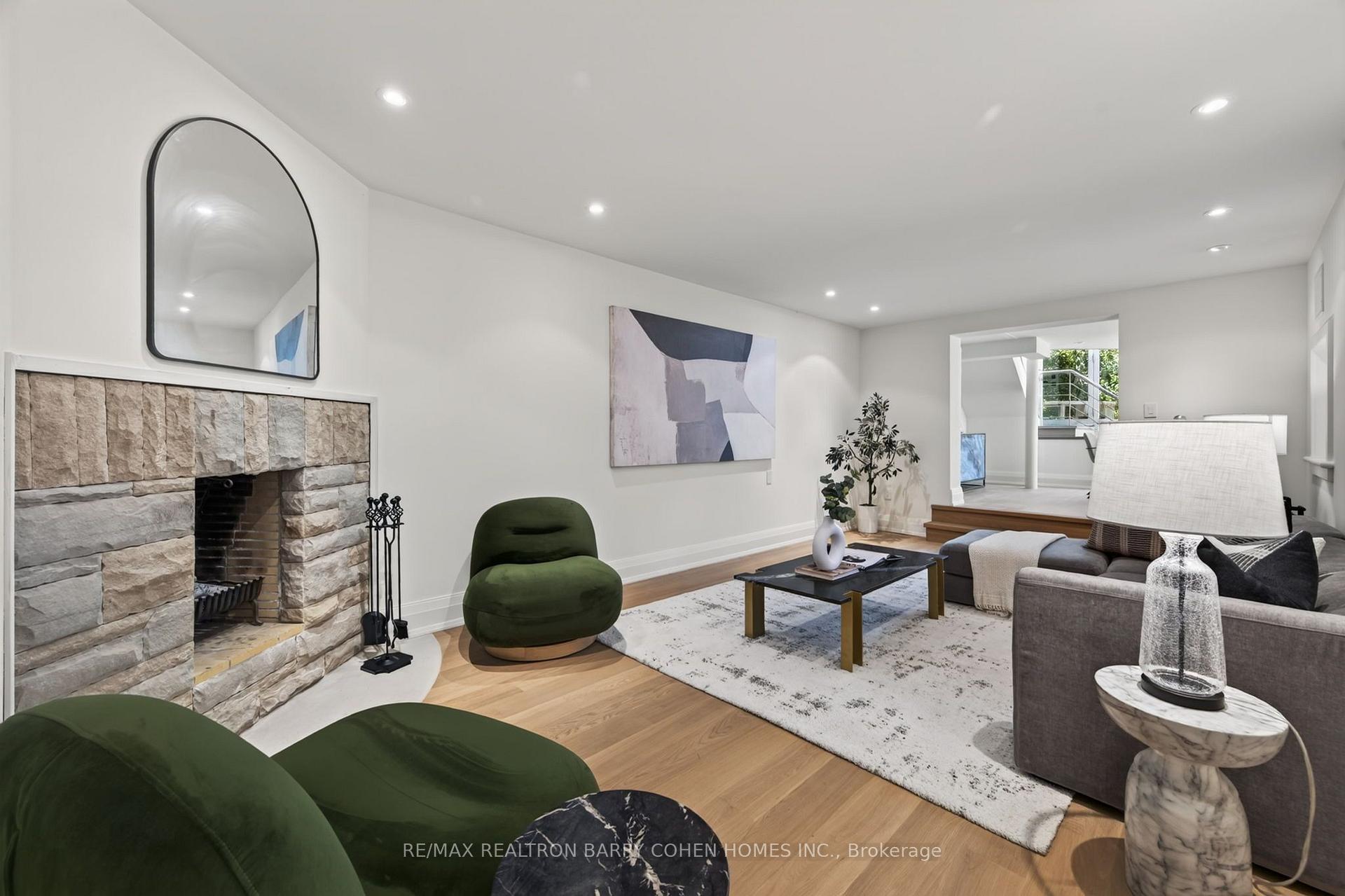 23 South Drive, Toronto