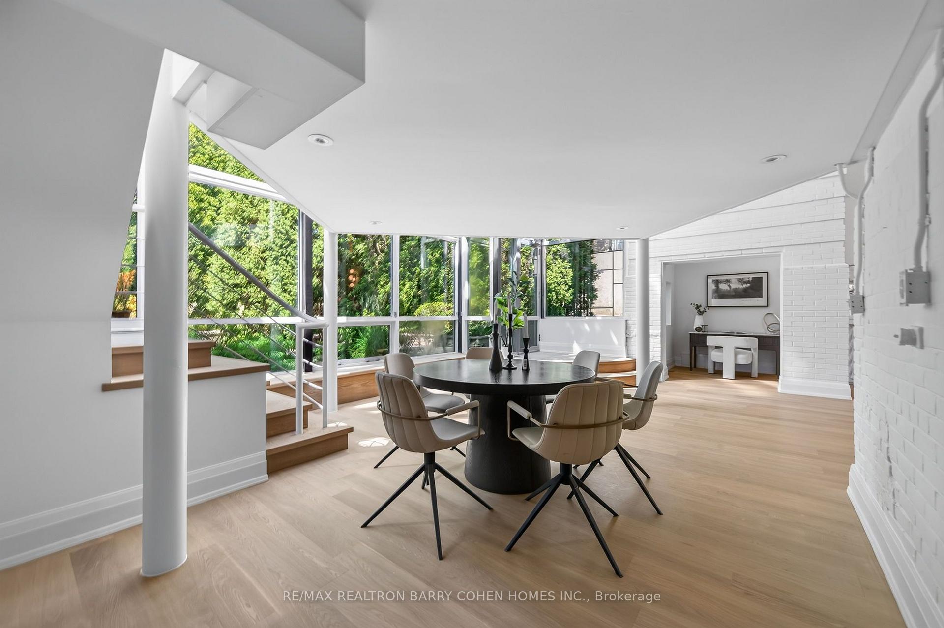 23 South Drive, Toronto