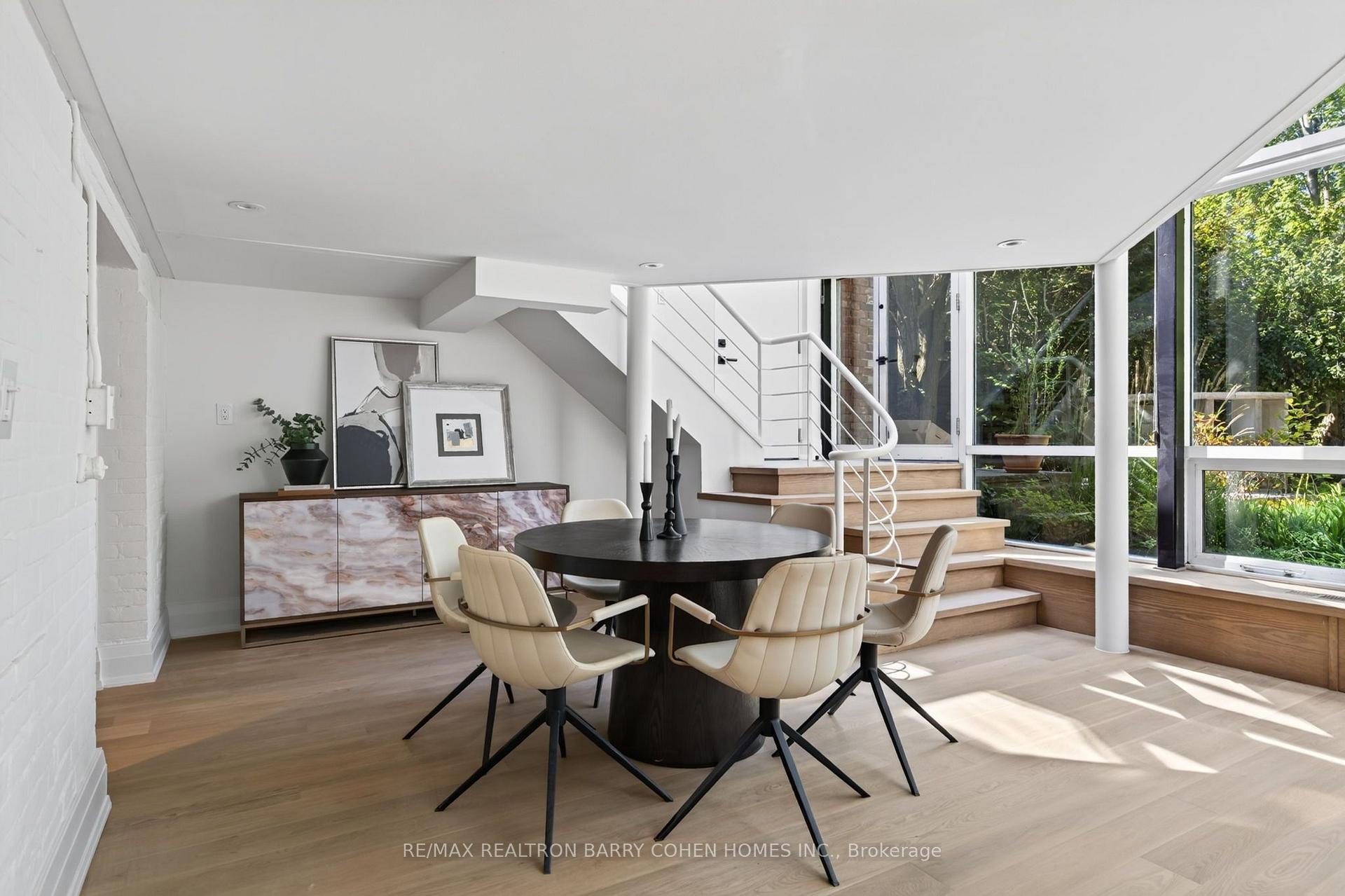 23 South Drive, Toronto