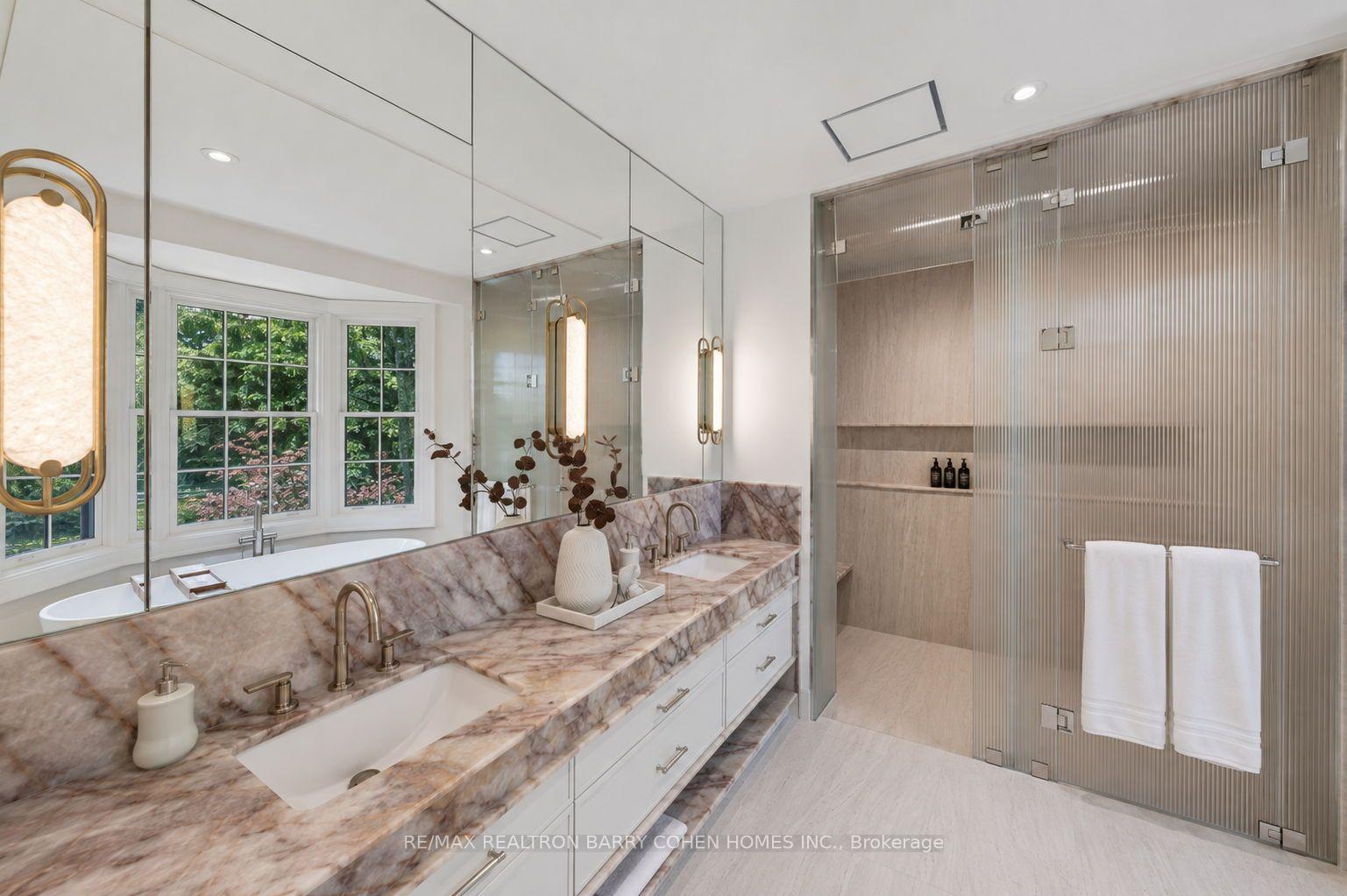 23 South Drive, Toronto