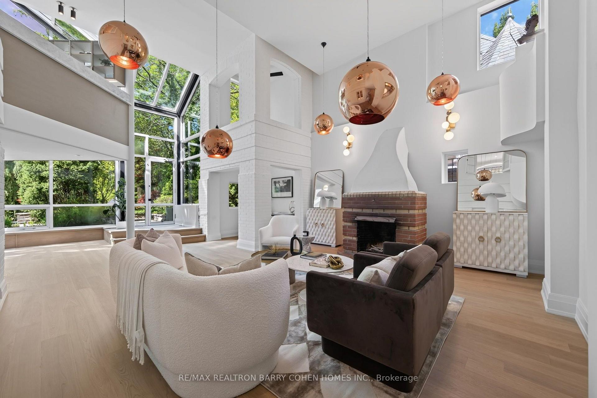 23 South Drive, Toronto