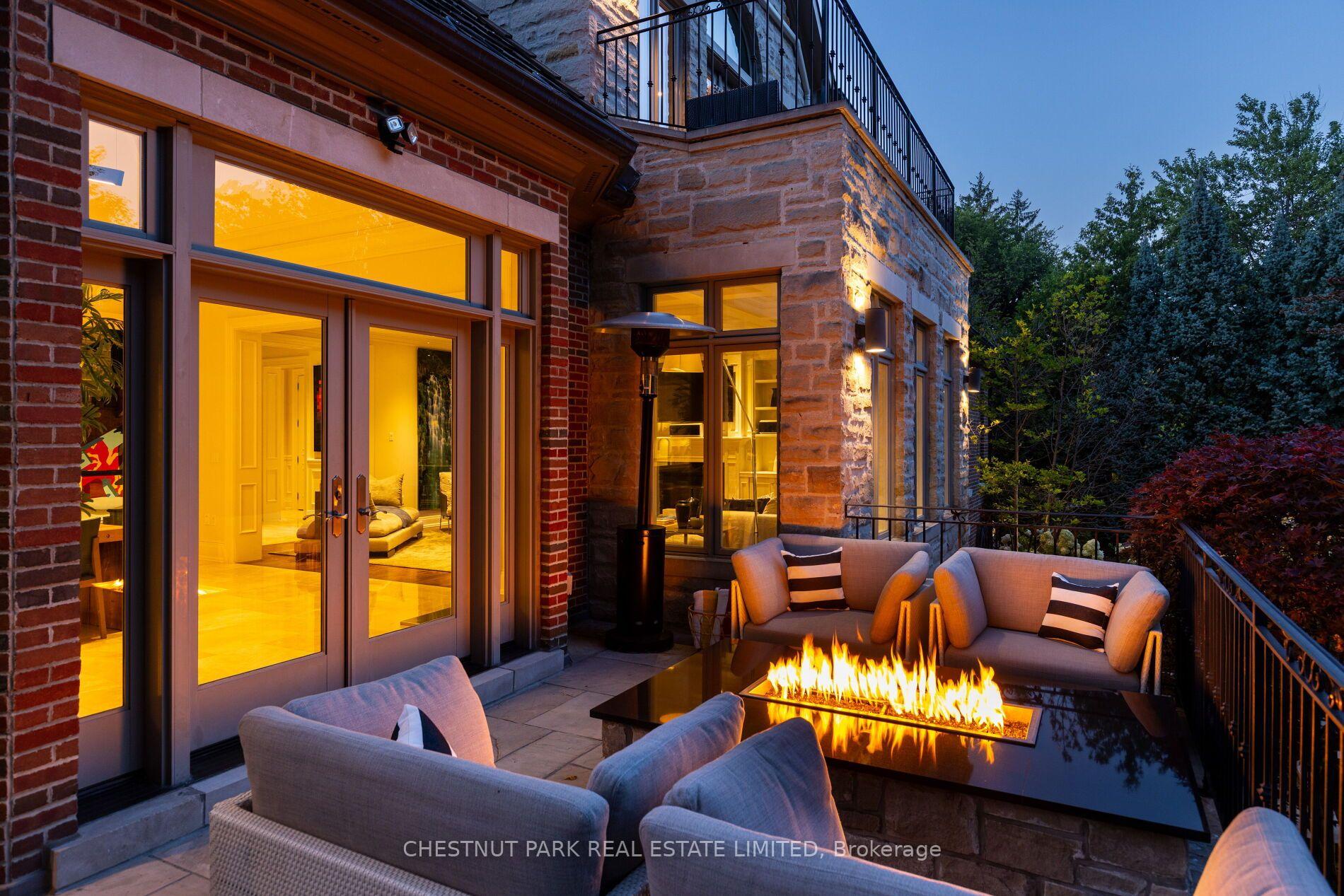 95 Bayview Ridge, Toronto