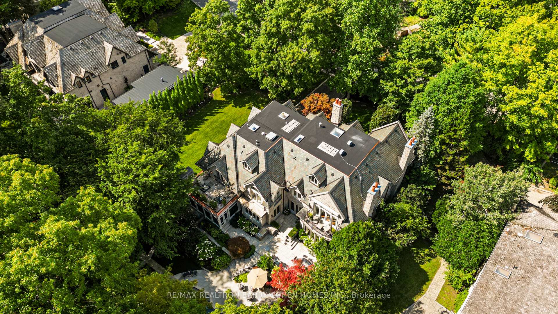 113 Donwoods Drive, Toronto
