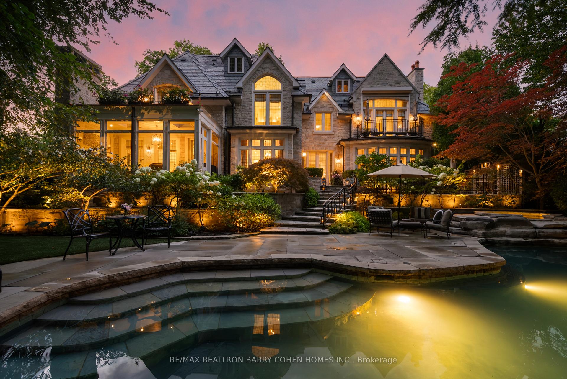 113 Donwoods Drive, Toronto