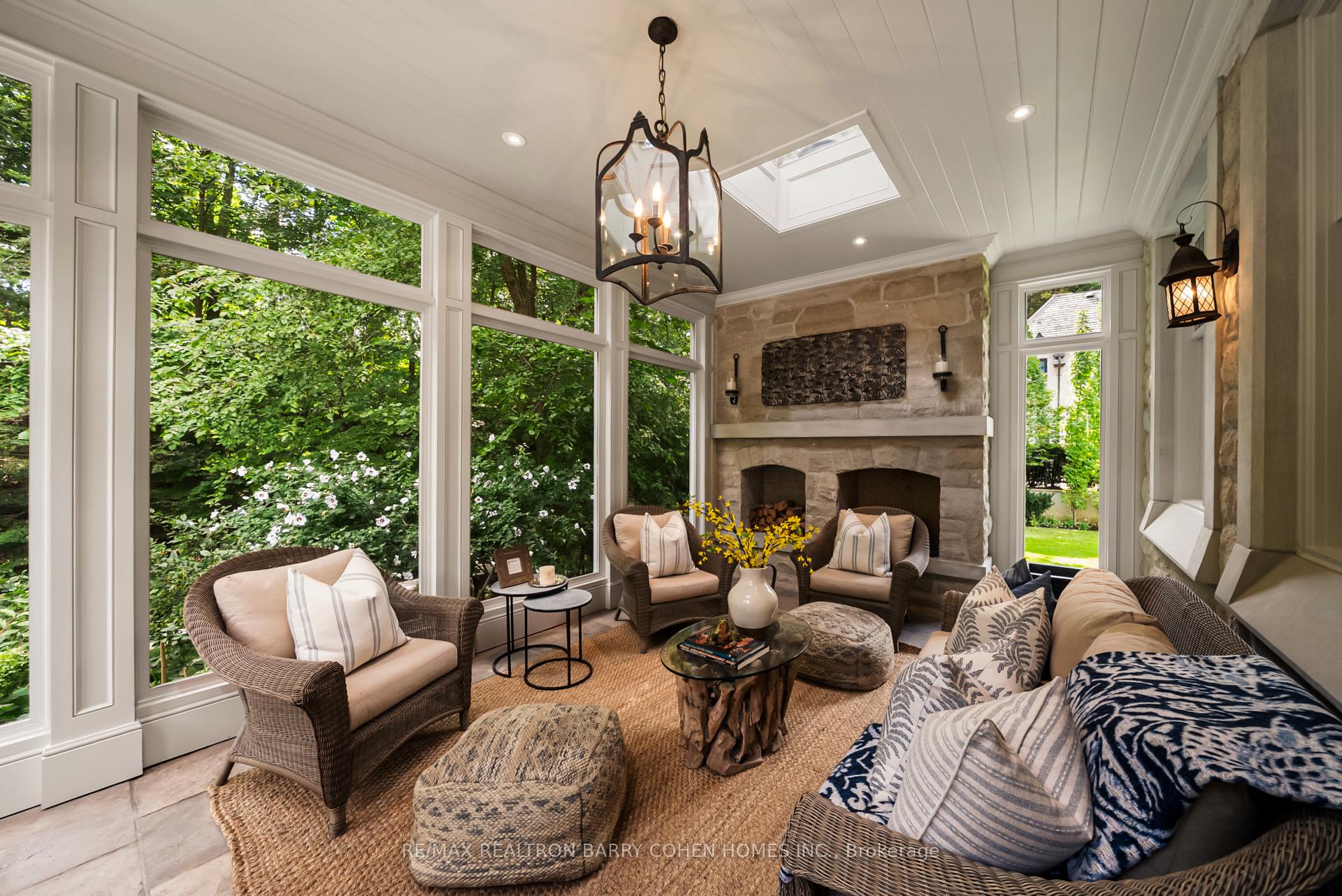 113 Donwoods Drive, Toronto