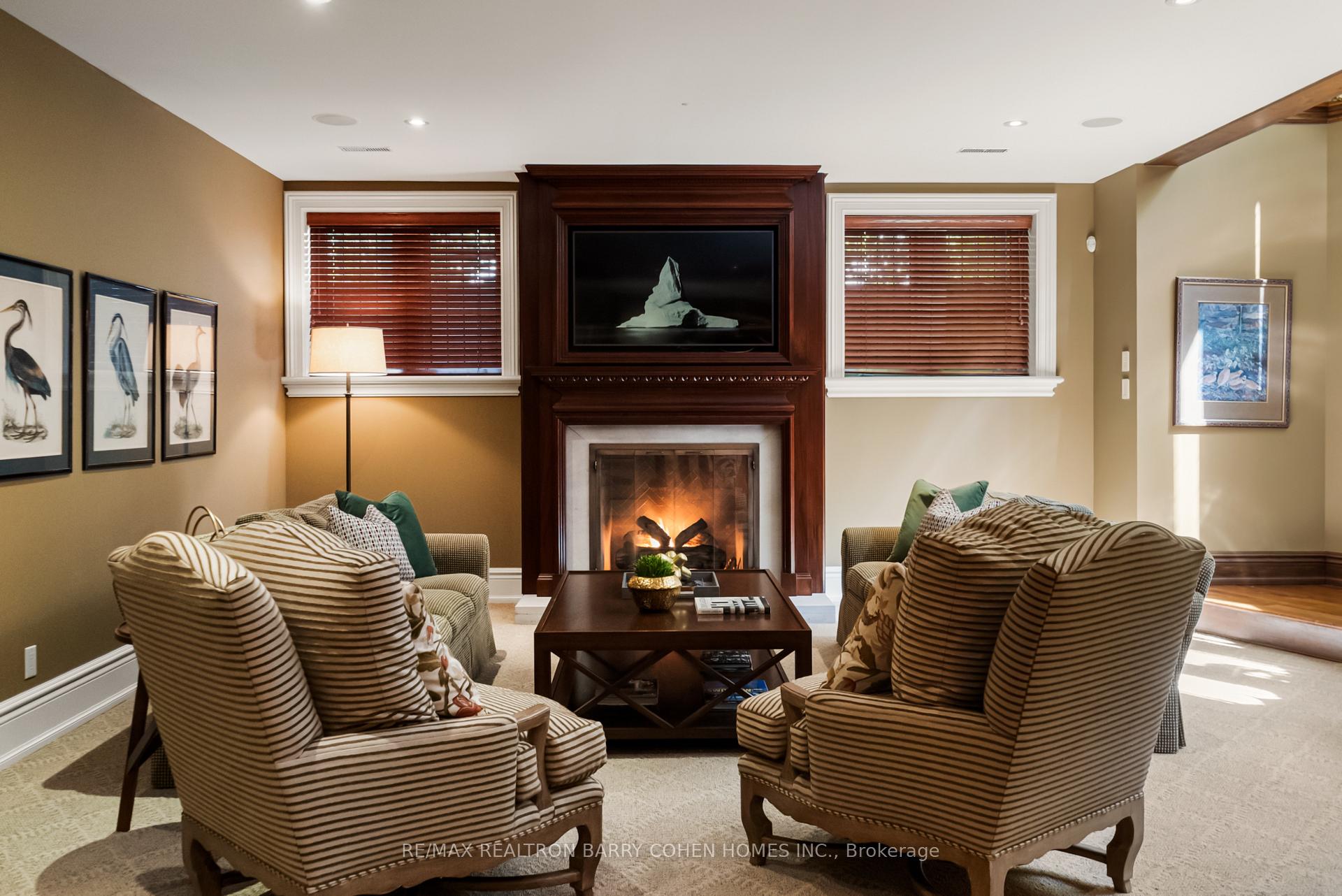 113 Donwoods Drive, Toronto