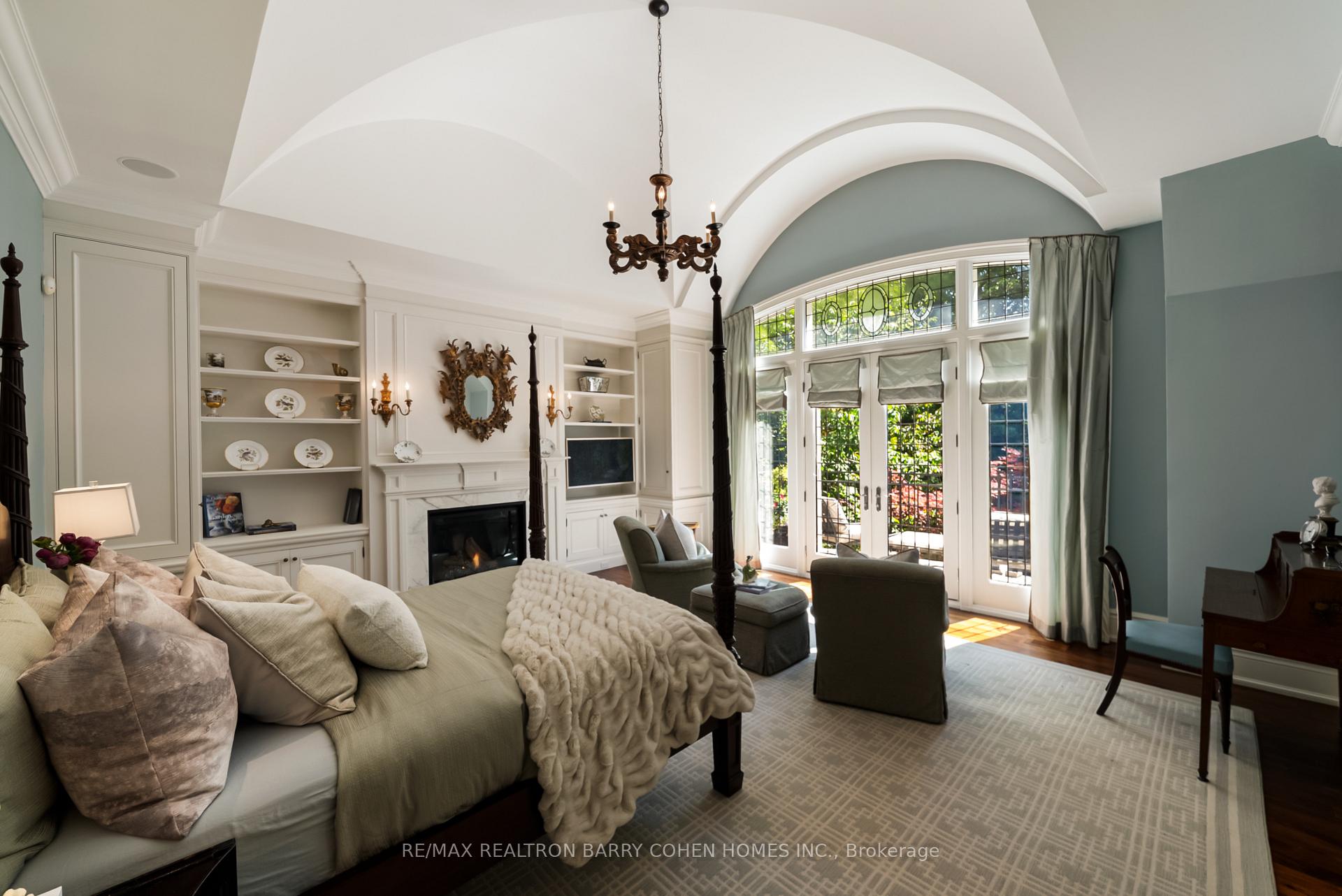 113 Donwoods Drive, Toronto